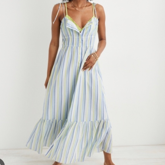 AERIE - Button Up Maxi Dress in Monaco Blue - Picture 3 of 3